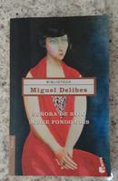 Seora de rojo sobre fondo gris -Miguel Delibes
