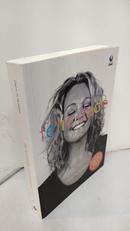 Felicidade-Darrin M. Mcmahon