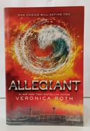 ALLEGIANT-VERONICA ROTH